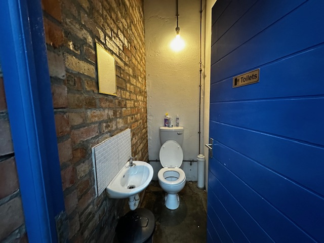 To Let Commercial Property for Rent in Maitland Western Cape